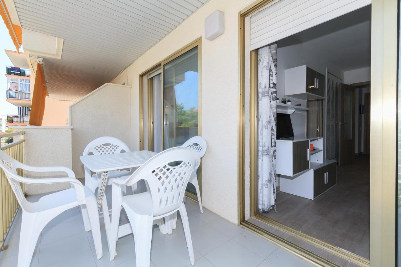 Uhc Pino Alto Apartments Salou Exteriör bild