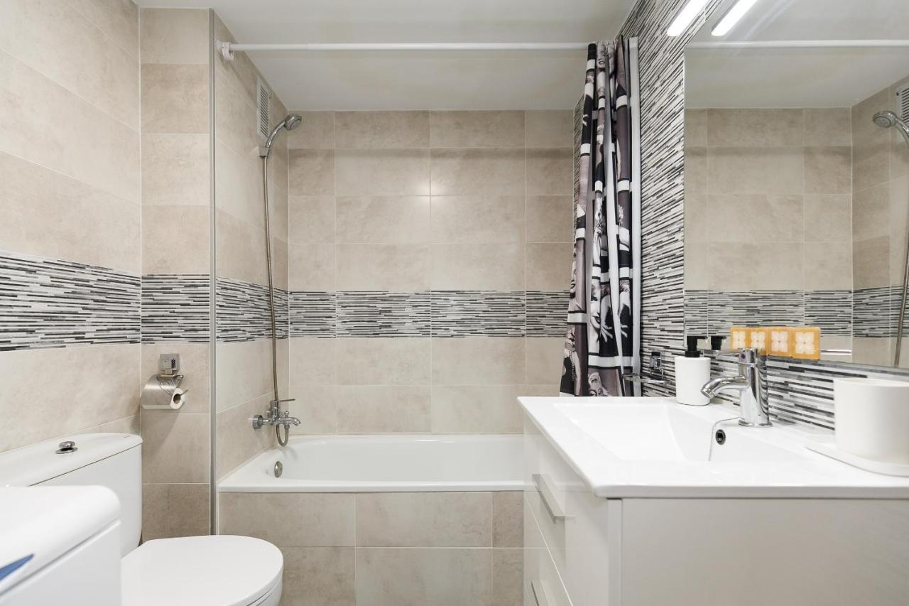 Uhc Pino Alto Apartments Salou Exteriör bild